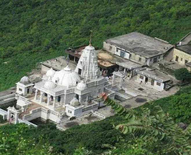most famous jain temple in india inside