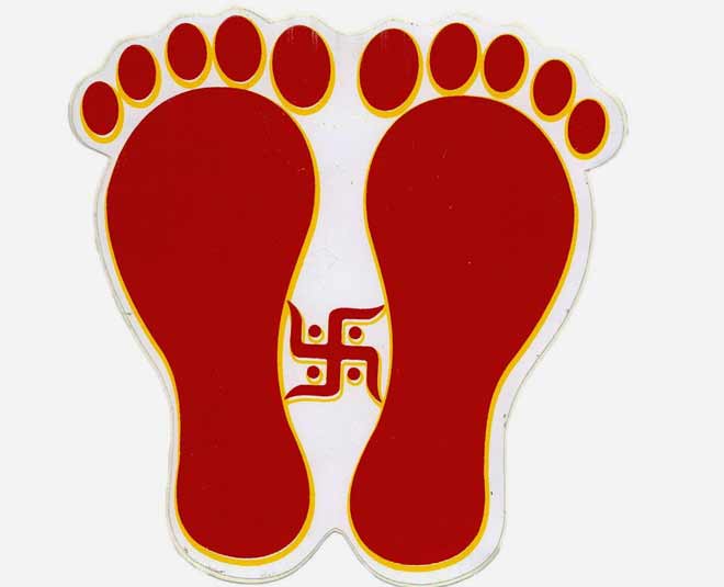 positivity at main door ()