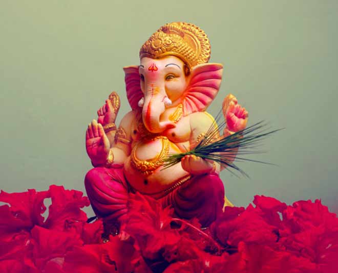 positivity at main door ()