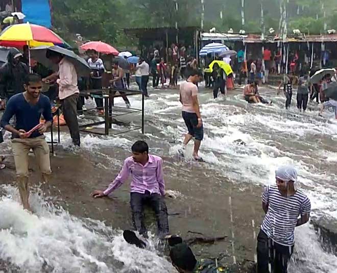 these are famous dams around mumbai for travel inside