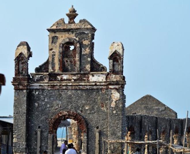 about some famous temples in rameshwaram inside