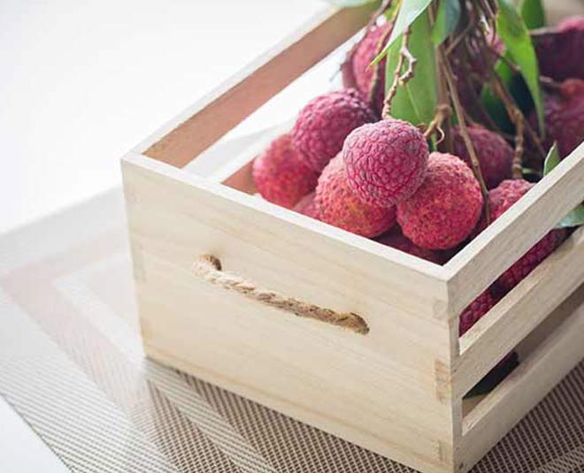 how to store litchi for long time inside