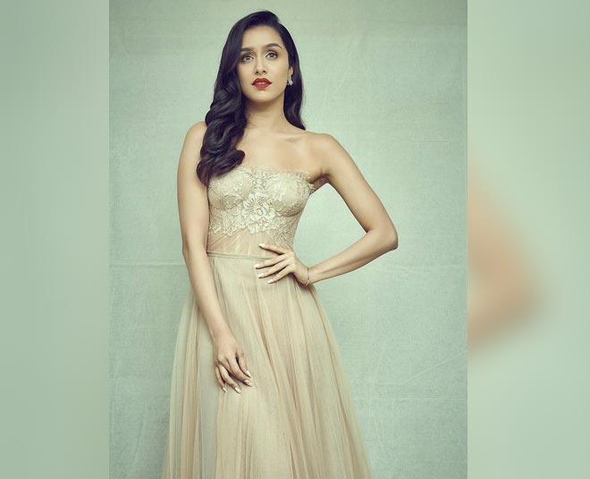 shraddha kapoor corset style