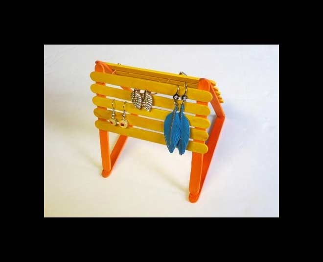 DIY Jewellery Organizer with icecream stick