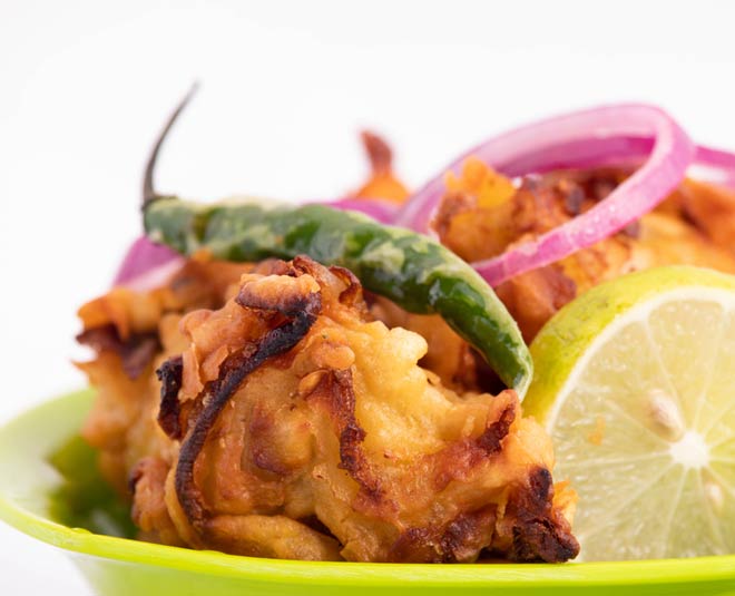 cucumber and bhajiya