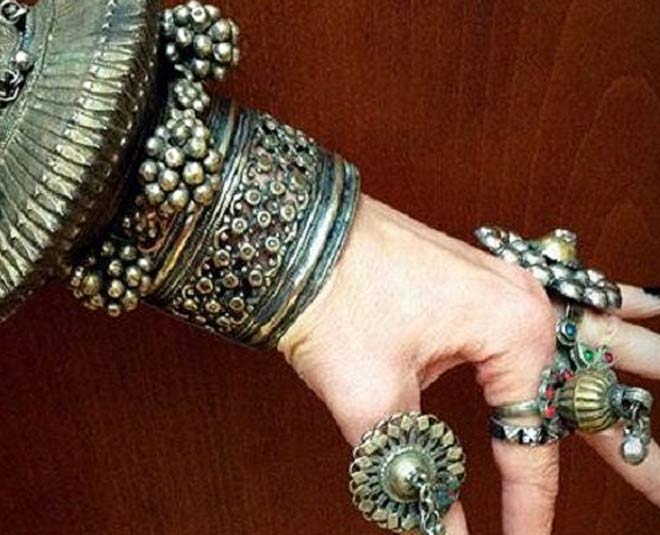 Traditional jewellery