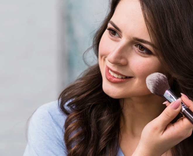 argan oil hacks for makeup brush