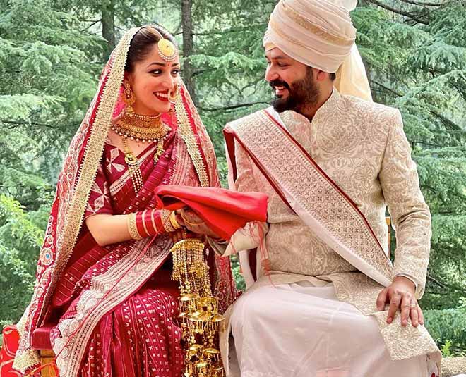 celebs who wore their mother's saree on wedding day