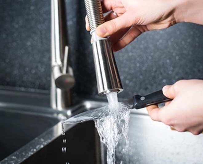 clean your knife everyday