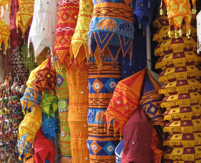 gulmarg and shopping places