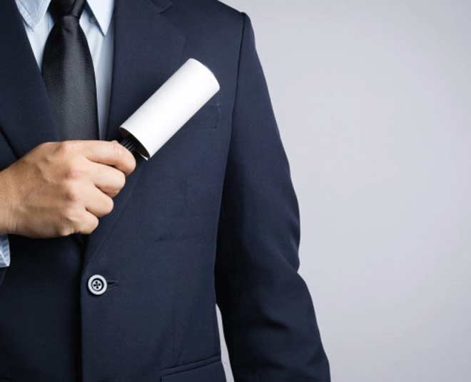 lint roller cleaning