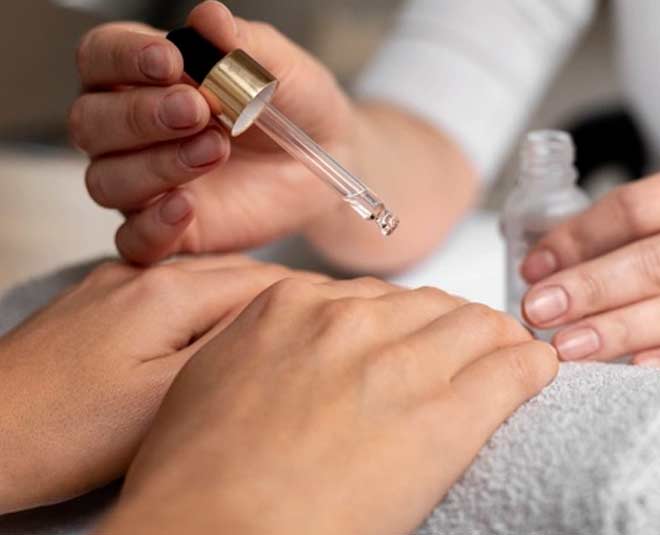 oils for shiny nails