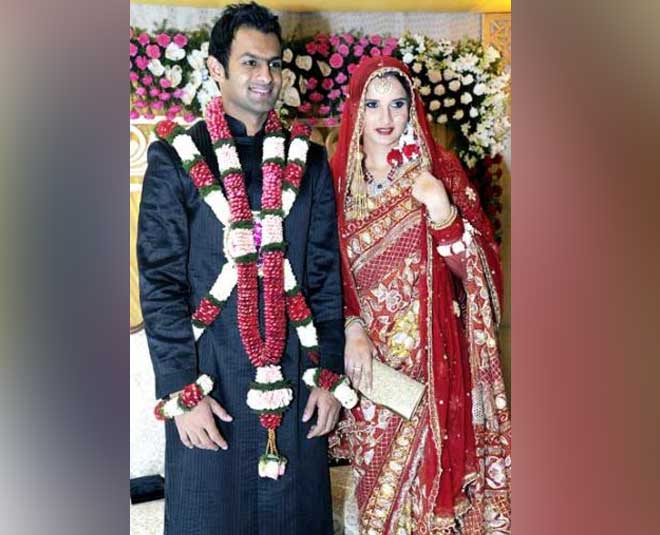 sania mirza wore their mother saree on wedding day
