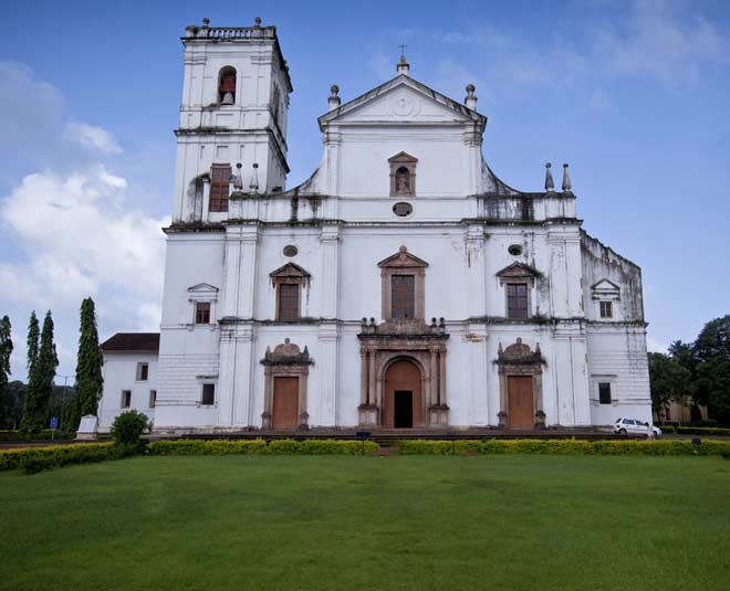 se cathedral church in goa