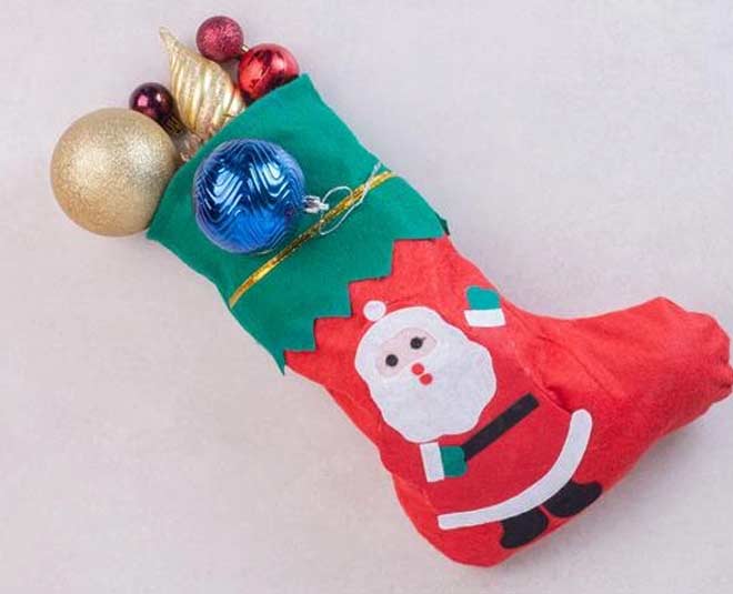 shoes to be kept near windows in christmas in iceland