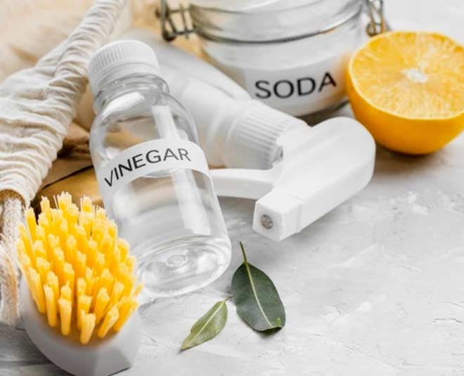 white vinegar and lemon