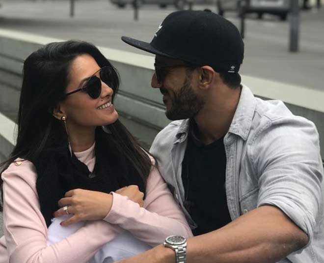 anita hassanandani husband