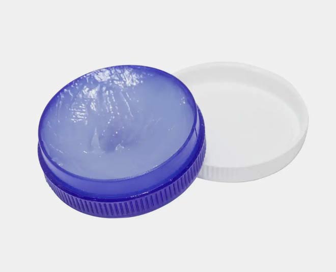 amazing things you can do with vicks vaporub inside