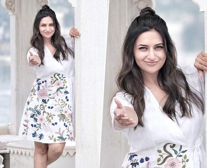 diveyanka western look inside