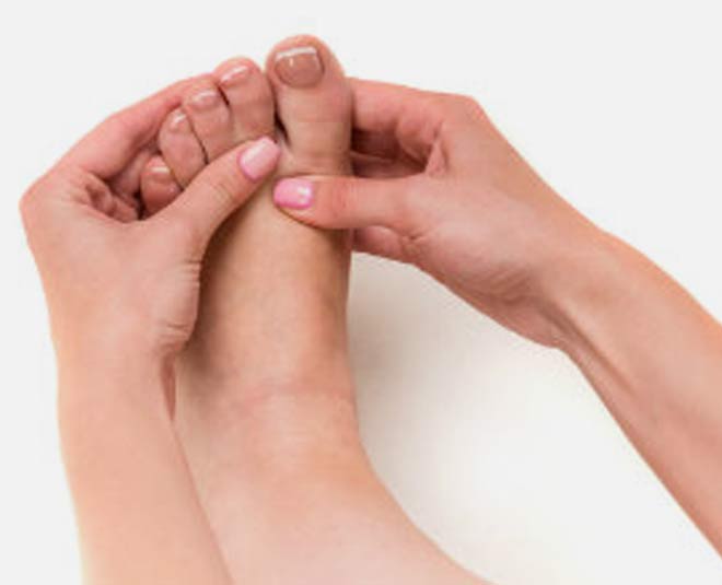 easy tips to cure numb feet inside