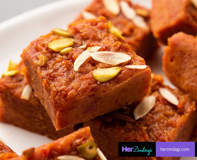 gajar ki burfi INSIDE