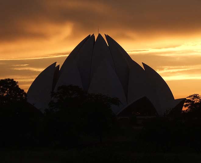 lotus temple delhi