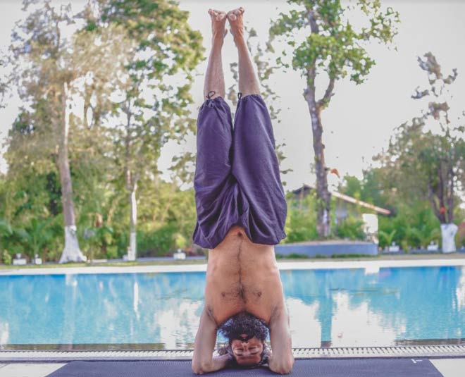 Sirshasana for wrinkles