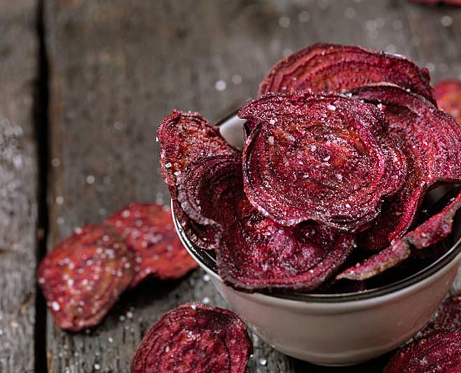 baked beetroot chips