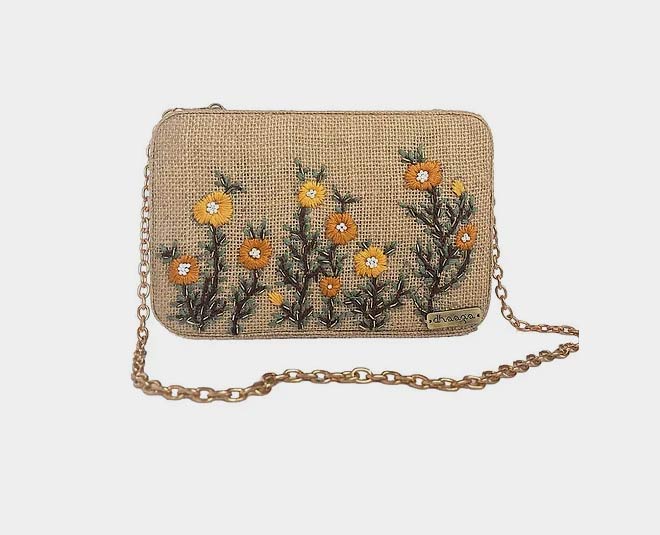 clutch old saree hack