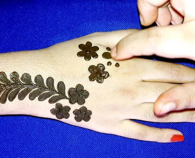 dot mehndi