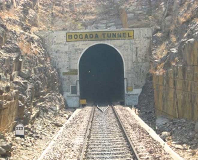 haunted places tunnel no in shimla