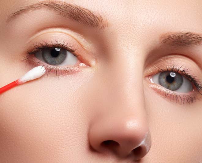 jojoba oil eye massage