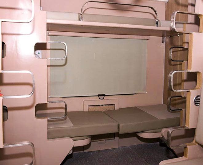 new coaches ac economy