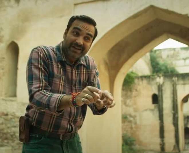 panjaj tripathi and kriti senon