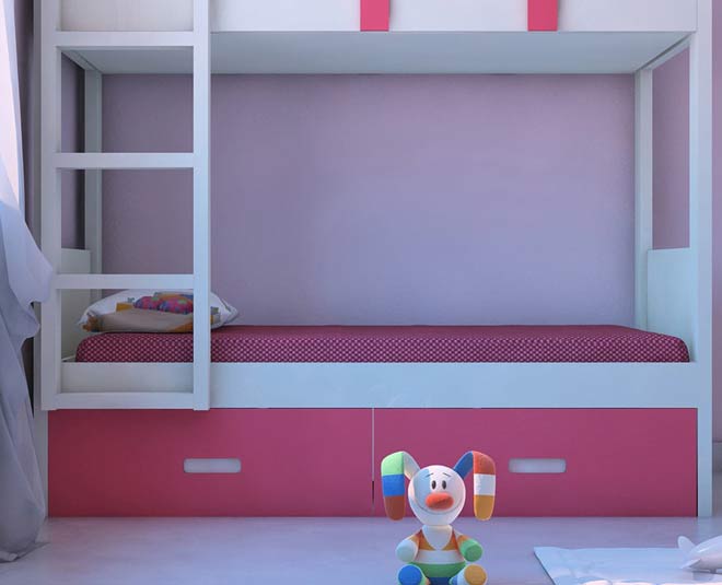 about some creative ways to decorate bunk bed inside