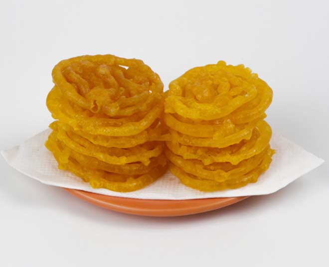 crispy suji jalebi