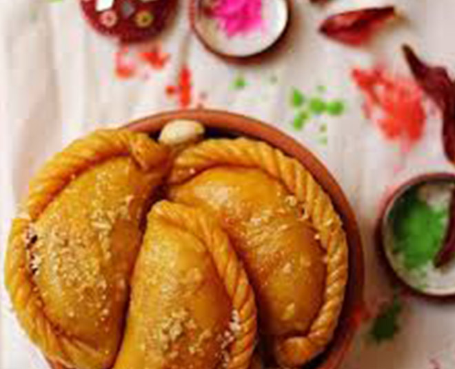 gujiya by expert