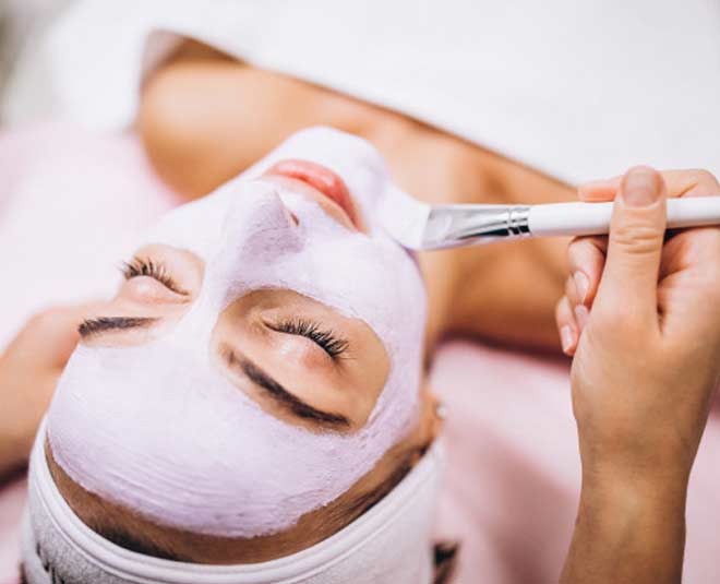 how to apply diy facepack