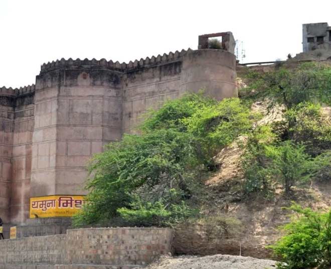 kans qila mathura history inside