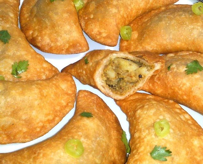 potato gujiya recipe