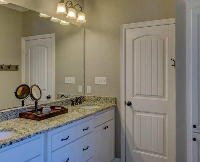 tips if bathroom door gets damaged from water inside