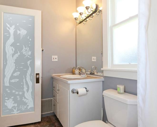 tips if bathroom door gets damaged from water inside