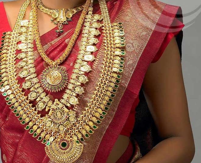 inside shyop in kerala