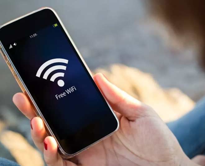 safety tips for using public wifi INSIDE