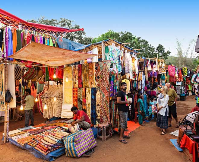 Colva beach market