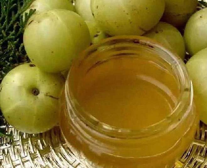 amla juice for dry or rough hair