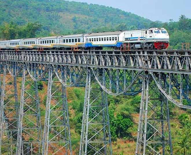 argo gede train railroad