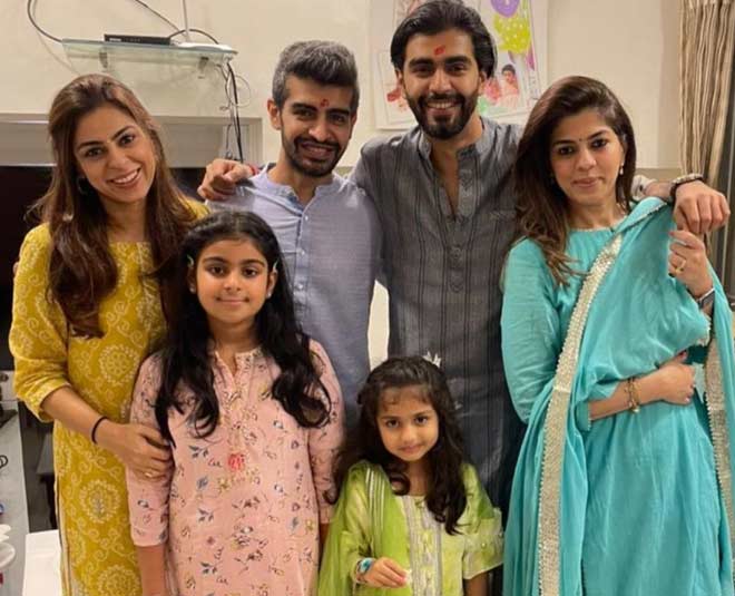 interesting facts about shahrukh khan manager pooja dadlani inside