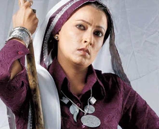 na aana is desh meri laado