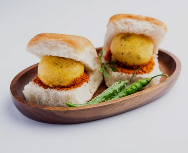 nasik street vadapao